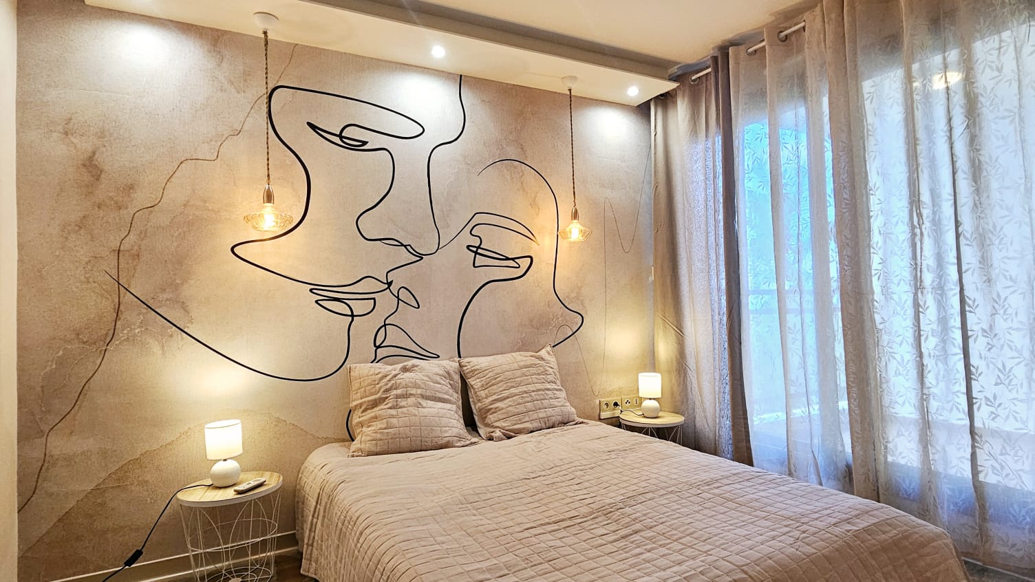Chambre fresque artistique